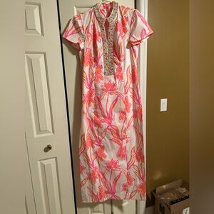 Lilly Pulitzer Pink and Orange Patterned Garment